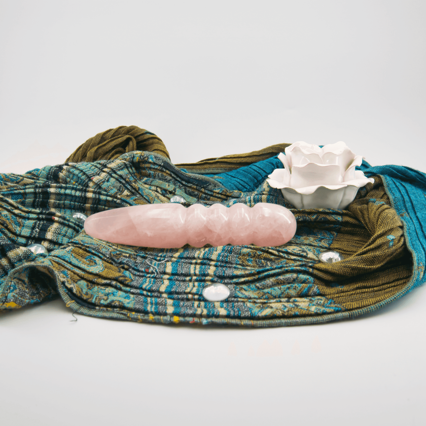 Unduluna: Elegant Rose Quartz Crystal Wand for Healing