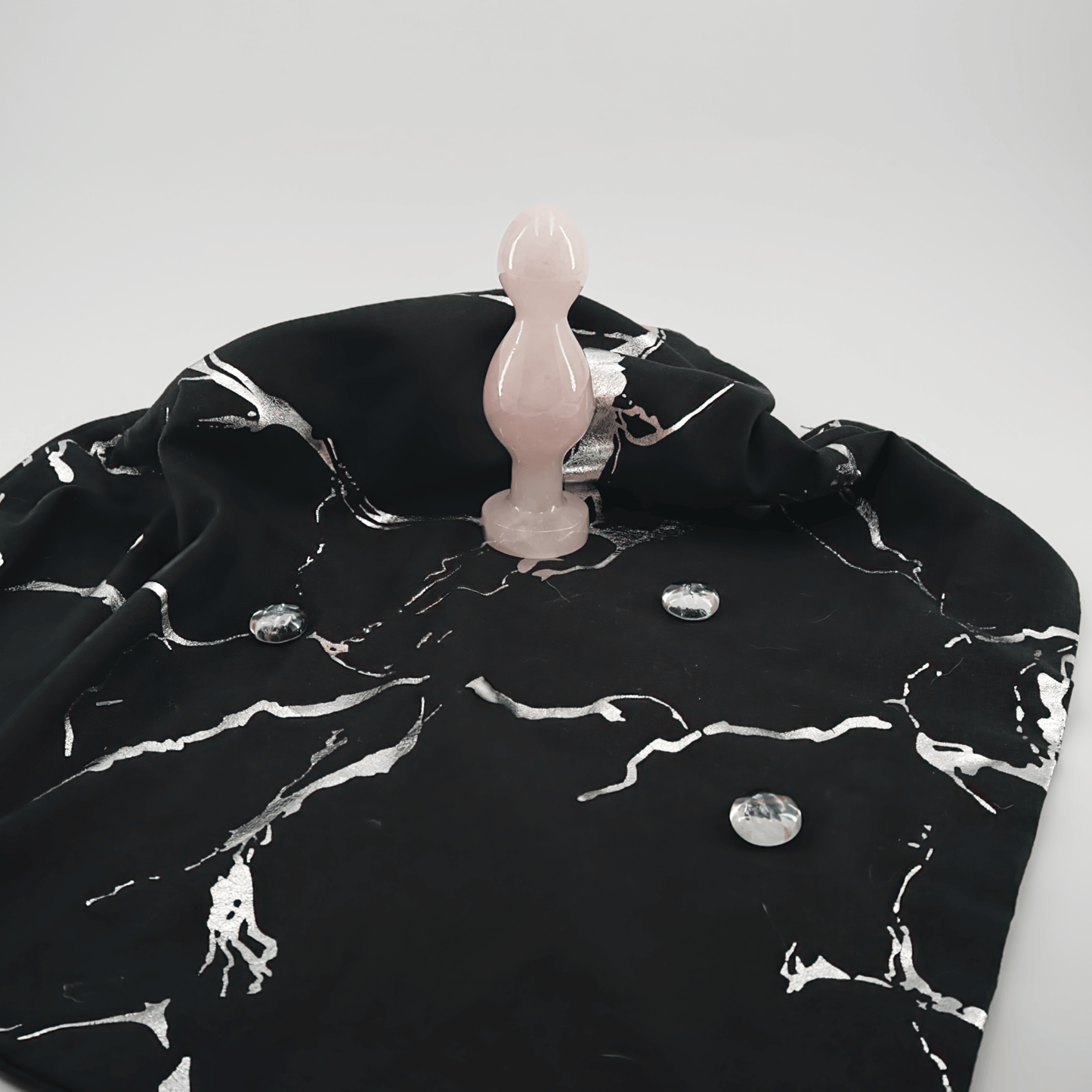 Bulbora: Elegant Rose Quartz Crystal Wand